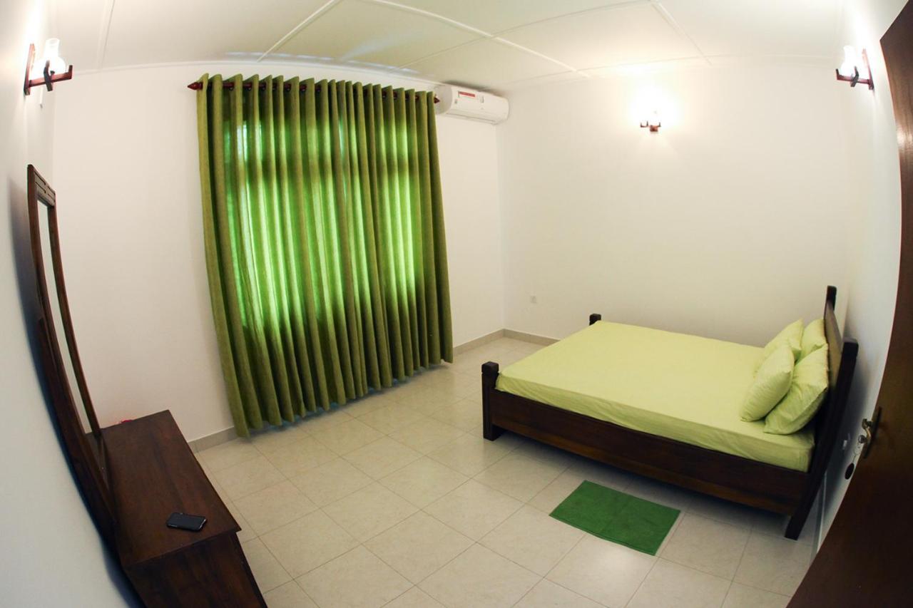 12 B Lewella Road, Kandy. Exterior photo